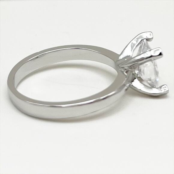 Ring Princess Cut 2 CT Rhinestone White Gold Plated Size 7 - Picture 8 of 11